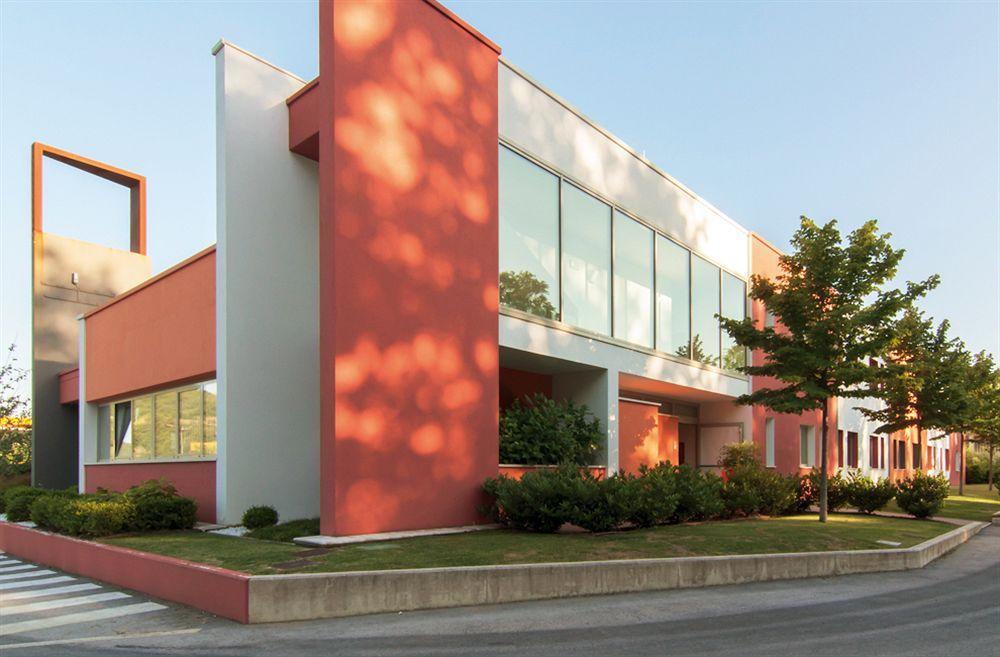 Hotel Cluentum Tolentino Exterior photo
